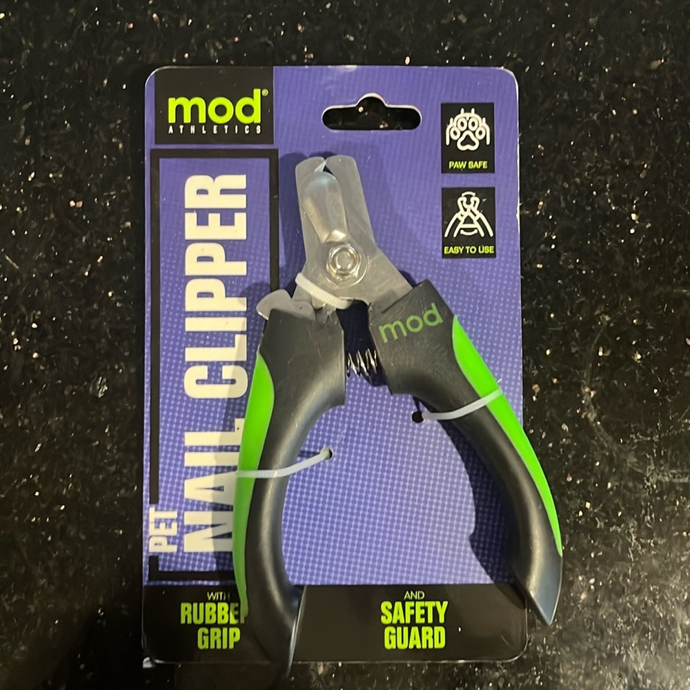 New in packaging Mod Athletics Pet Nail Clippers